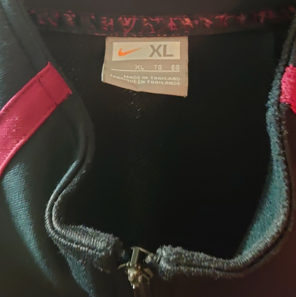 Nike LeBron James men's zip up sweater. - Picture 4 of 13